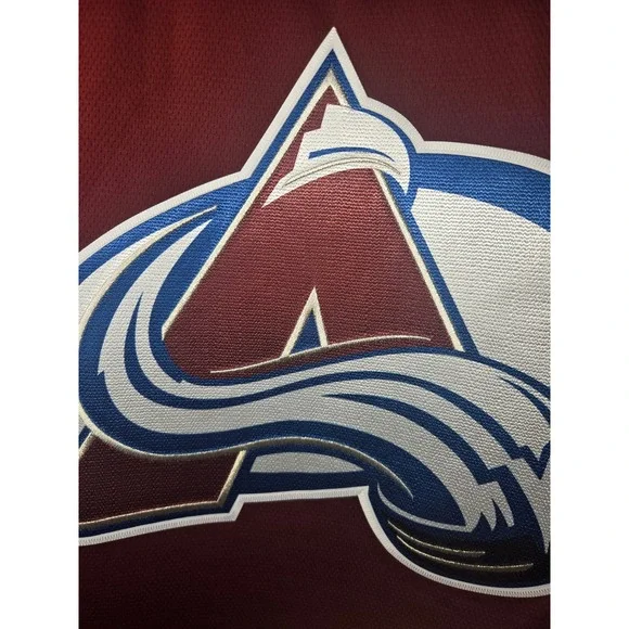 Colorado Avalanche MacKinnon Fanatics Breakaway Jersey Mens Medium NWT - Picture 4 of 7
